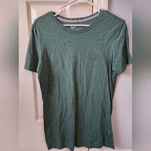 Nike shirt- size XL (slim fit)